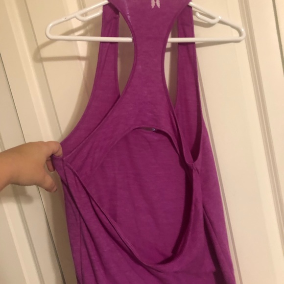 Victoria’s Secret open back top - Picture 2 of 5